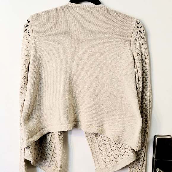 Crop Sweater - Picture 2 of 5